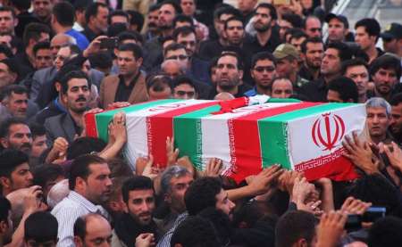 تشییع چهار شهید مدافع حرم در کازرون