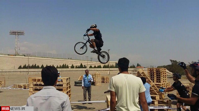 آغاز مسابقات لیگ کشوری دوچرخه سواری «تریال» به میزبانی کرمانشاه