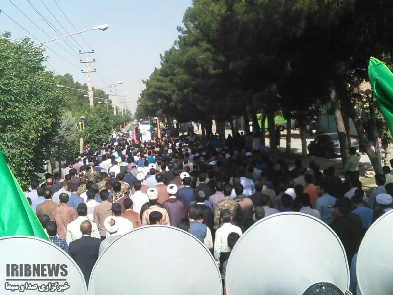 تشییع پیکر نخستین شهید مدافع حرم در کوهدشت تشییع پیکر نخستین شهید مدافع حرم در کوهدشت