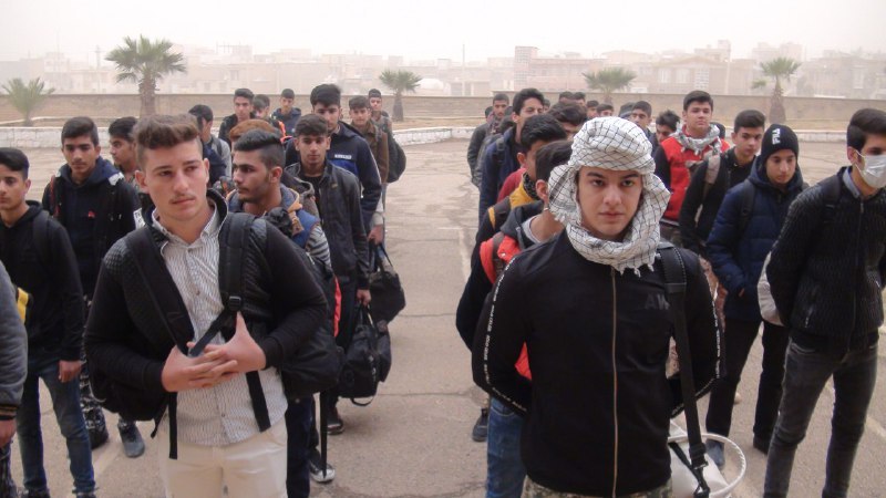 اعزام دانش آموزان پسر سر پل ذهاب و قصرشیرین به مناطق عملیاتی جنوب