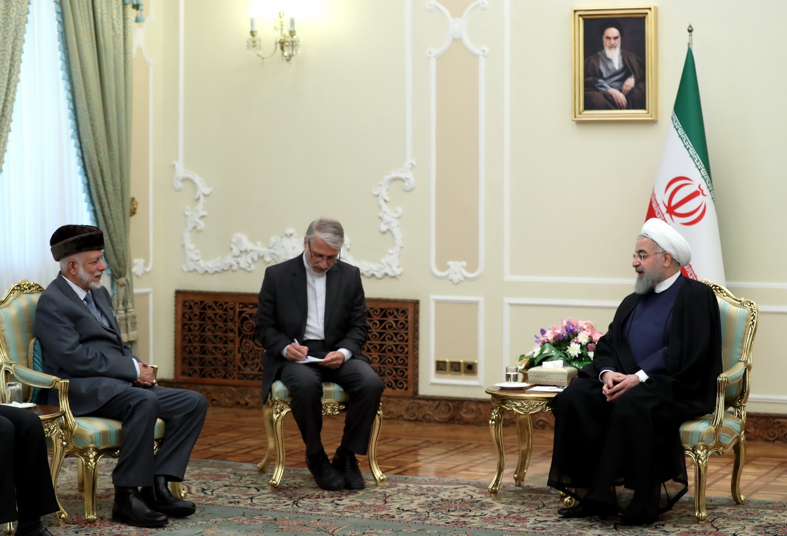 ایران مصمم به توسعه روابط با عمان است