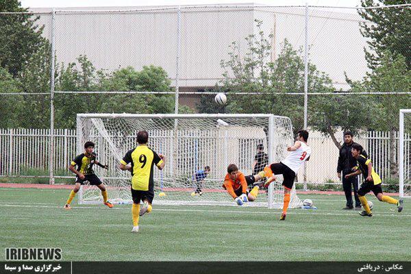شیراز میزبان مسابقات آزاد فوتبال هفت نفره کشور