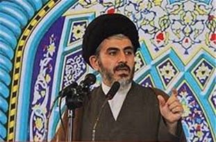 تاکید امام جمعه ارومیه بر تبعیت از فرامین رهبری