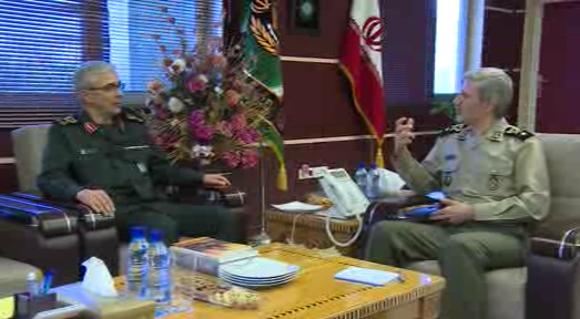 متخصصان صنعت دفاعی پشتوانه ی نیروهای مسلح متخصصان صنعت دفاعی پشتوانه ی نیروهای مسلح