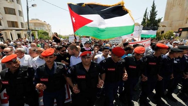 اردني ها خواهان قطع روابط با رژيم صهيونيستي شدند