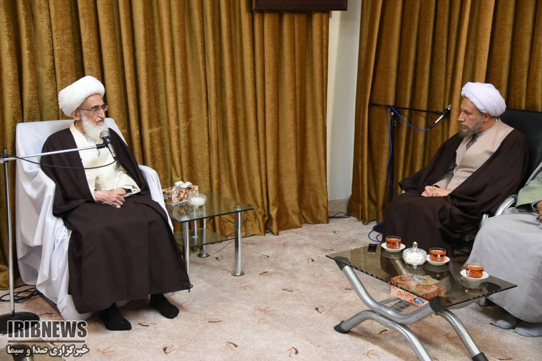 دیدار نماینده ولی فقیه در فارس و امام جمعه شیراز با آیت الله العظمی نوری همدانی دیدار نماینده ولی فقیه در فارس و امام جمعه شیراز با آیت الله العظمی نوری همدانی