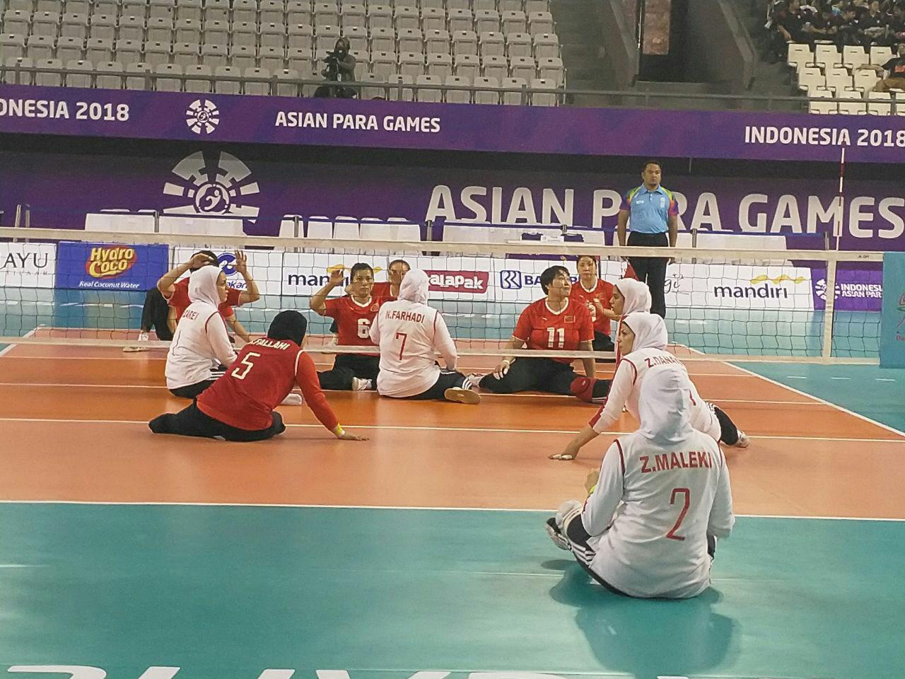 توقف برابر چین، بانوان والیبال نشسته نقره ای شدند