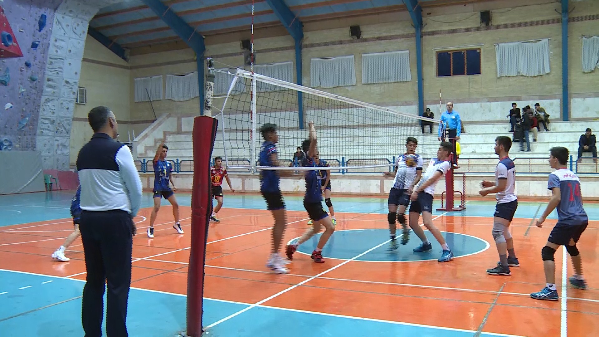 پیگیری مسابقات سوپر لیک والیبال نوجوانان کشور با برگزاری چهاردیدار