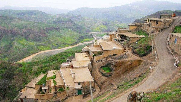 روستاي گردشگري کزج ؛ شکوه پنهان بر بلندای کوه روستاي گردشگري کزج ؛ شکوه پنهان بر بلندای کوه