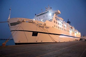 راه اندازی خط مداوم کشتیرانی ایران به قطر