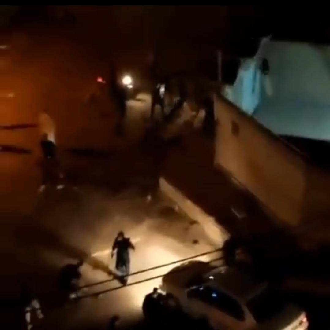 پایان نزاع طایفه ای در اهواز با حضور پلیس پایان نزاع طایفه ای در اهواز با حضور پلیس