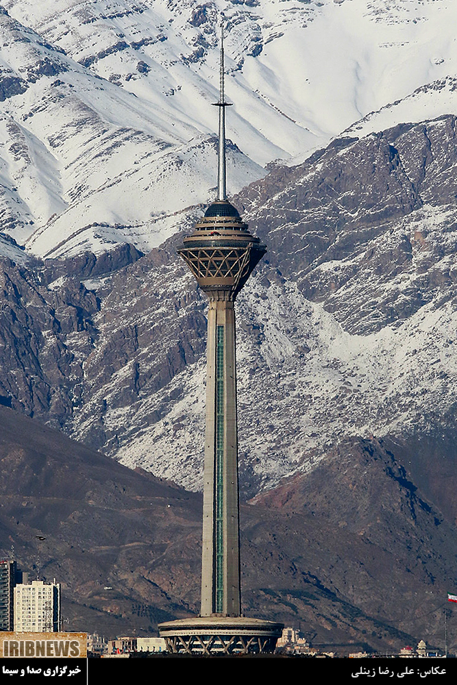 دانلود عکس از برج میلاد تهران