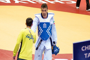 تمرینات ملی و باشگاهی تداخل دارد