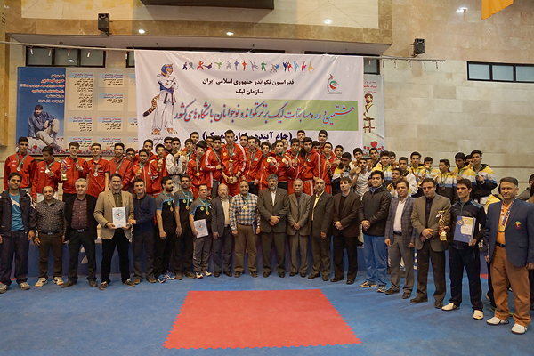 پاس قوامین قهرمان تکواندو جام آینده سازان المپیک