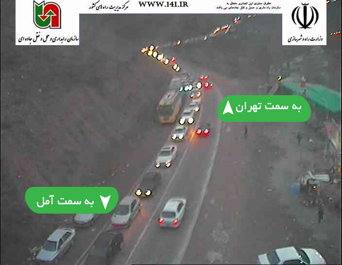 بارش برف و ترافیک سنگین در جاده هراز