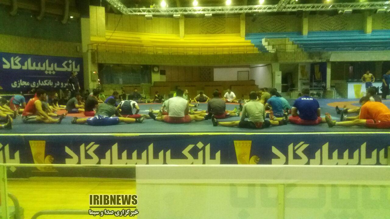 آماده///////برگزاری تمرین آزادکاران آماده///////برگزاری تمرین آزادکاران