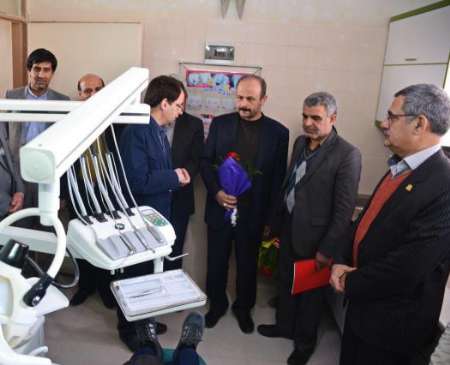 فعالیت 100 پایگاه ثابت دهان و دندان دانش آموزی در کشور