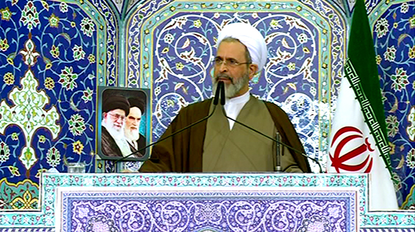 امام جمعه قم؛ ایران سر اقتدار خود با کسی معامله نمی کند