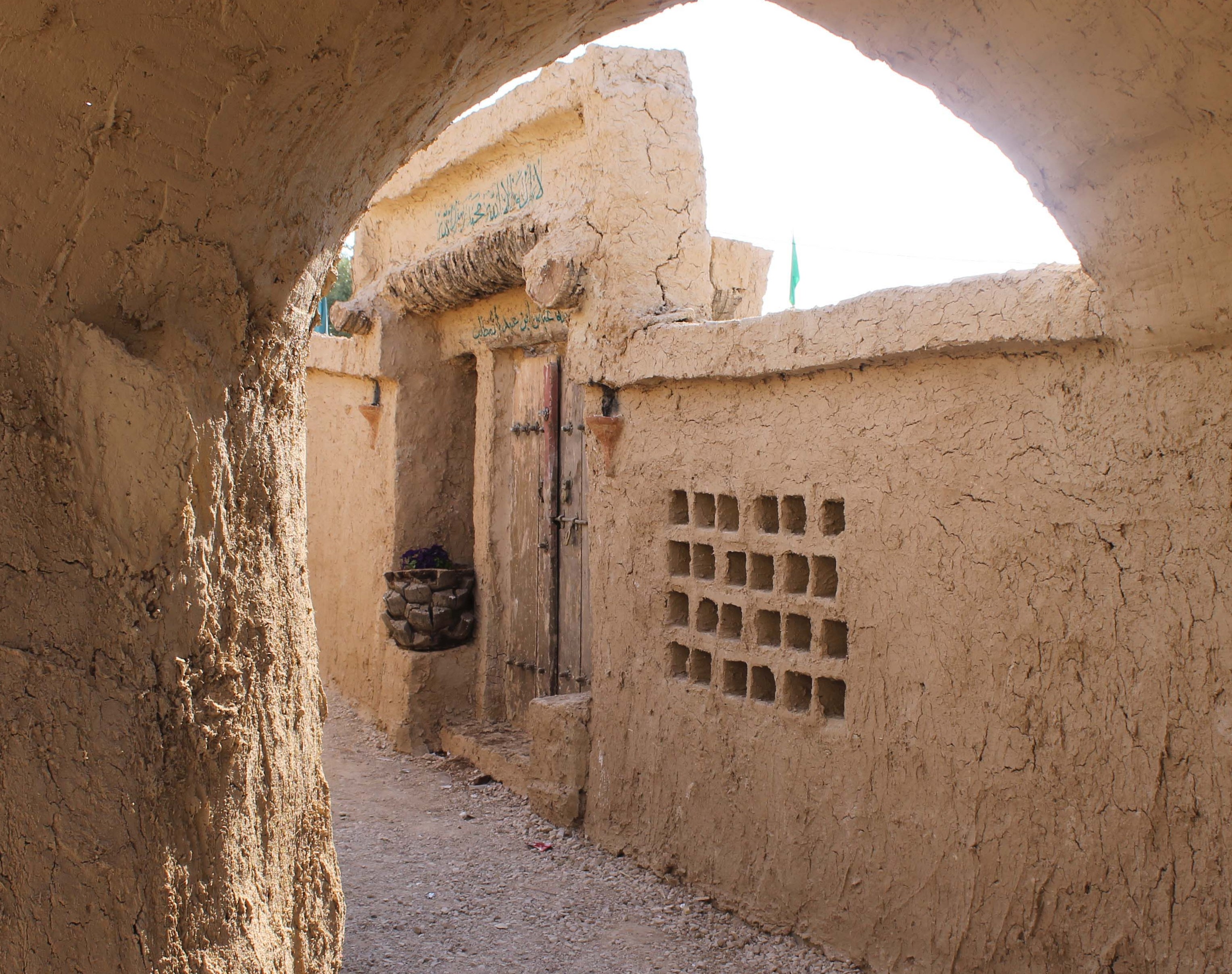 آماده سازی بزرگترین یادمان فاطمی کشور آماده سازی بزرگترین یادمان فاطمی کشور