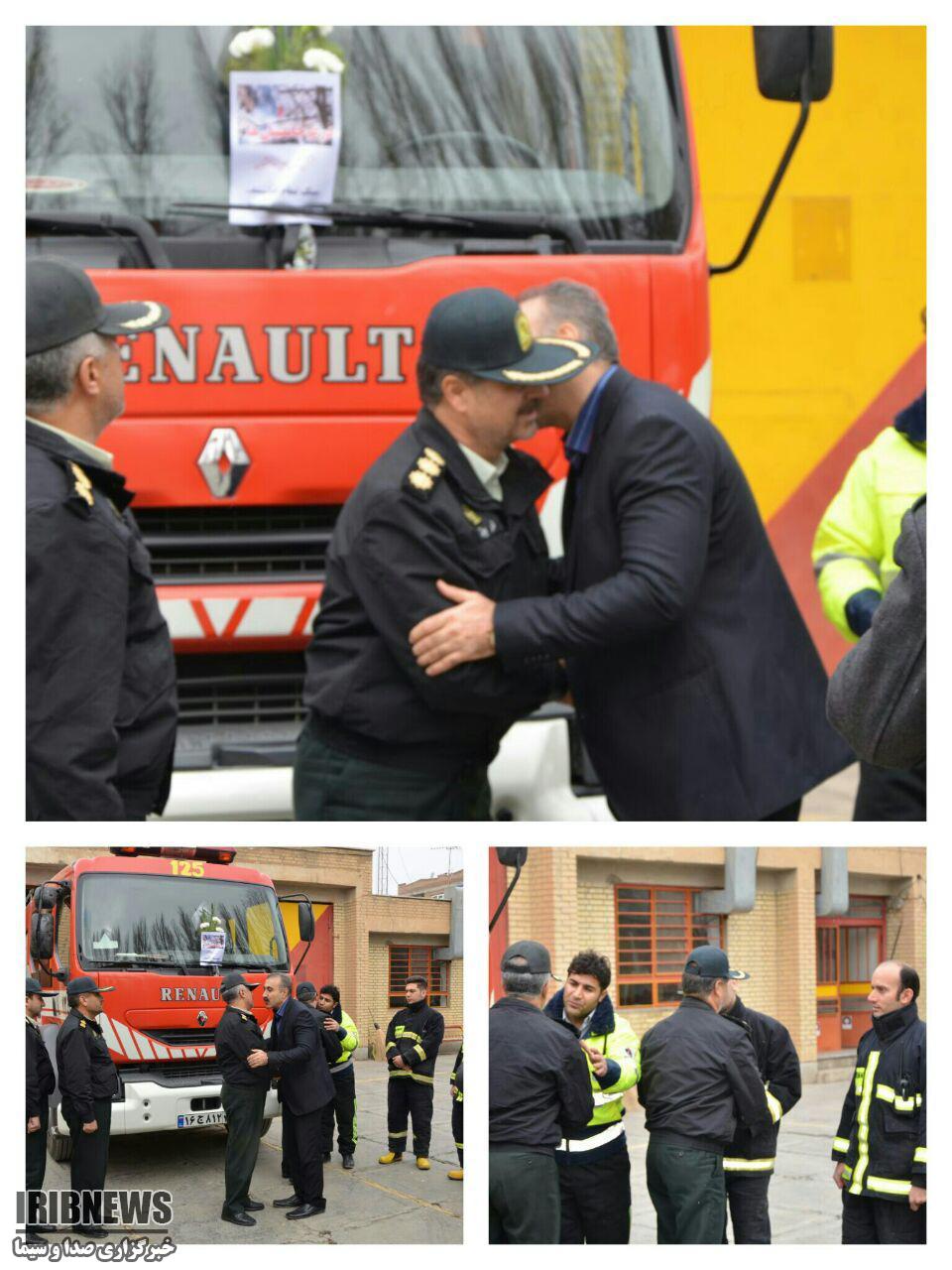 ابراز همدردی فرمانده و کارکنان انتظامی با آتشنشانان مهاباد ابراز همدردی فرمانده و کارکنان انتظامی با آتشنشانان مهاباد