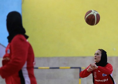 سومین شکست مدافع قهرمانی بسکتبال بانوان