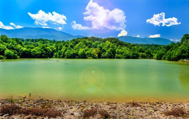 دریاچه‌های مازندران تفریحگاهی مناسب برای مسافران