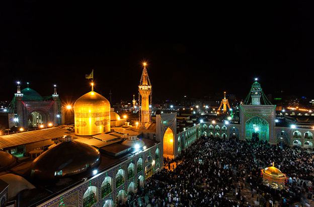 مسلمان شدن بانوی برزیلی در حرم  رضوی