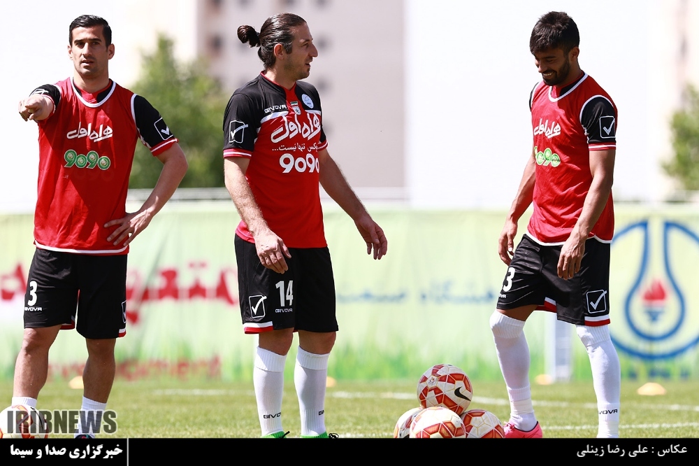 اولین تمرین لژیونرها با تیم ملی فوتبال اولین تمرین لژیونرها با تیم ملی فوتبال