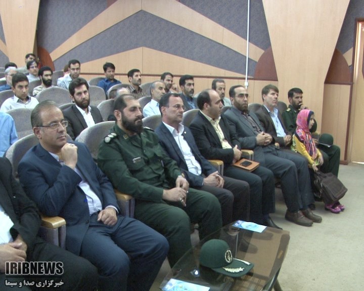 معرفی برگزیدگان مسابقات قرآن و عترت در همدان