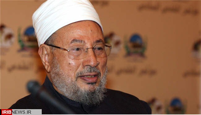 قرضاوی : آل سعود خیانت کار هستند