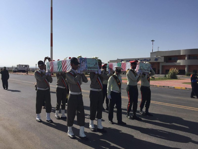 ورود پیکر دو شهید به فرودگاه بیرجند