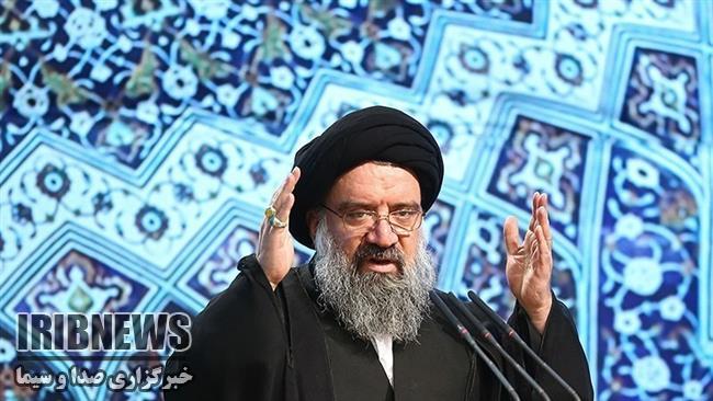 نظام اسلامی بدون اقتدار نظامی نمی‌شود؛