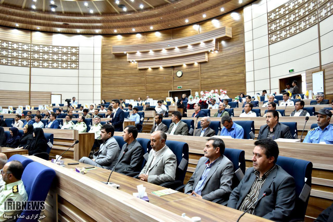 همایش بزرگ همیاران پلیس، فرهنگ یاران ترافیک و راهوران محله