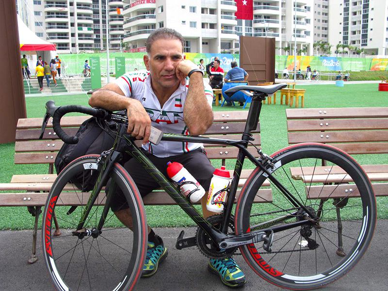 برگزاری مسابقات به نام مرحوم «بهمن گلبارنژاد» برگزاری مسابقات به نام مرحوم «بهمن گلبارنژاد»