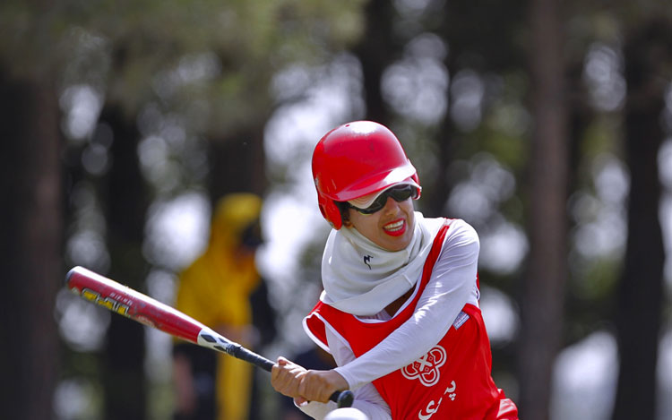 تیم منتخب سافت بال بانوان راهی مالزی می شود