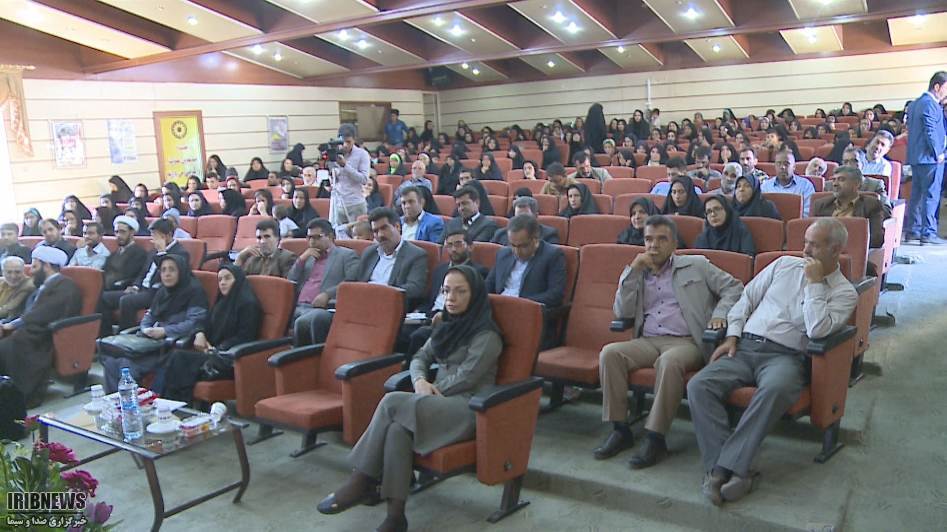 قدردانی از خانواده های موفق بهزیستی خراسان جنوبی