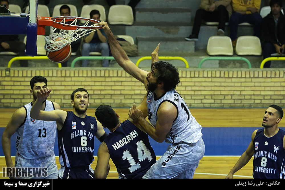 صعود دانشگاه به رده دوم و پنجمین باخت گرگان صعود دانشگاه به رده دوم و پنجمین باخت گرگان