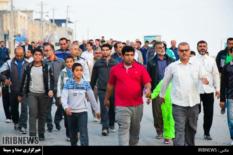 پیاده روی خانوادگی در گله دار | خبرگزاری صدا و سیما