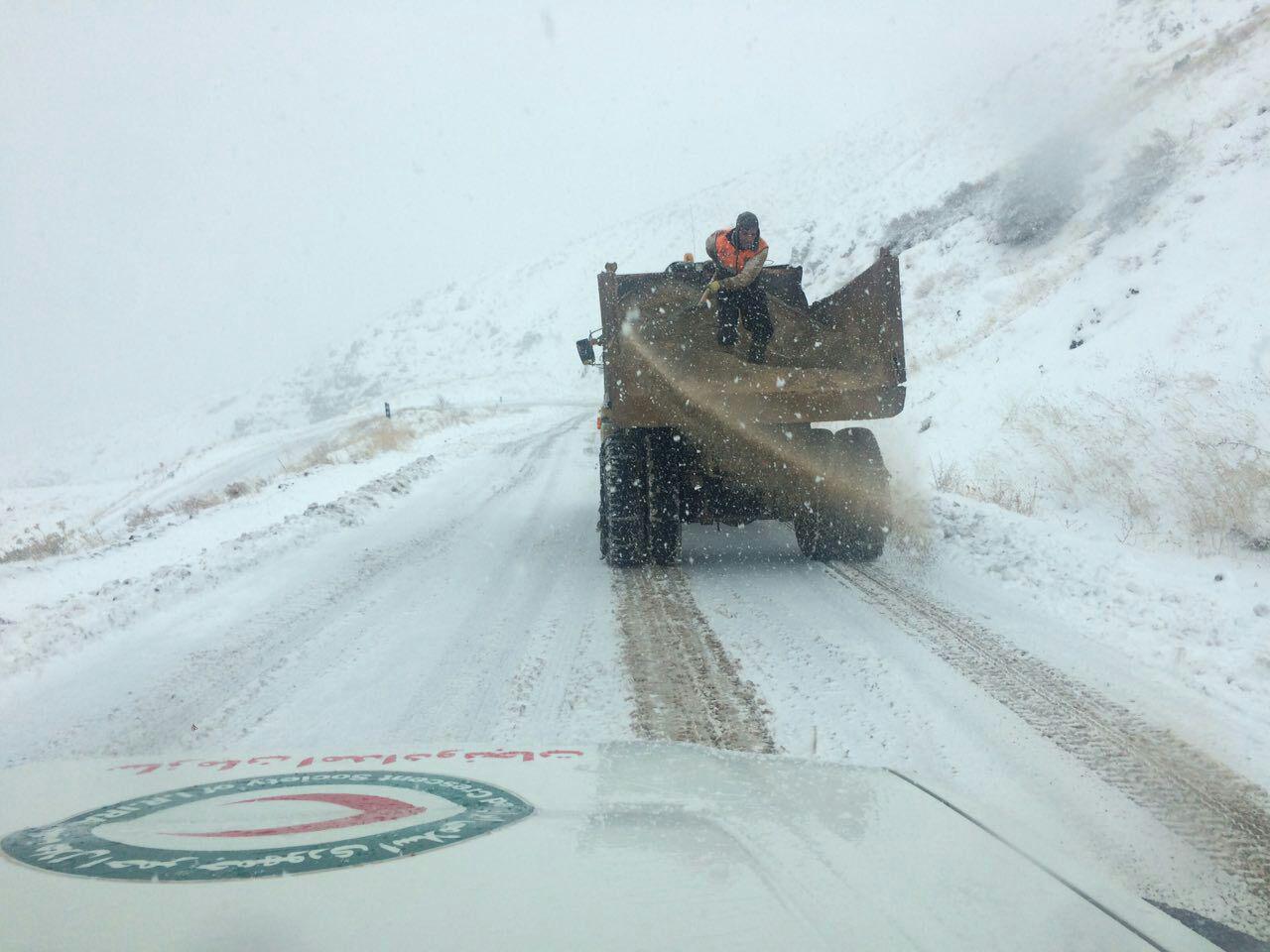 بارش در گردنه های استان قزوین