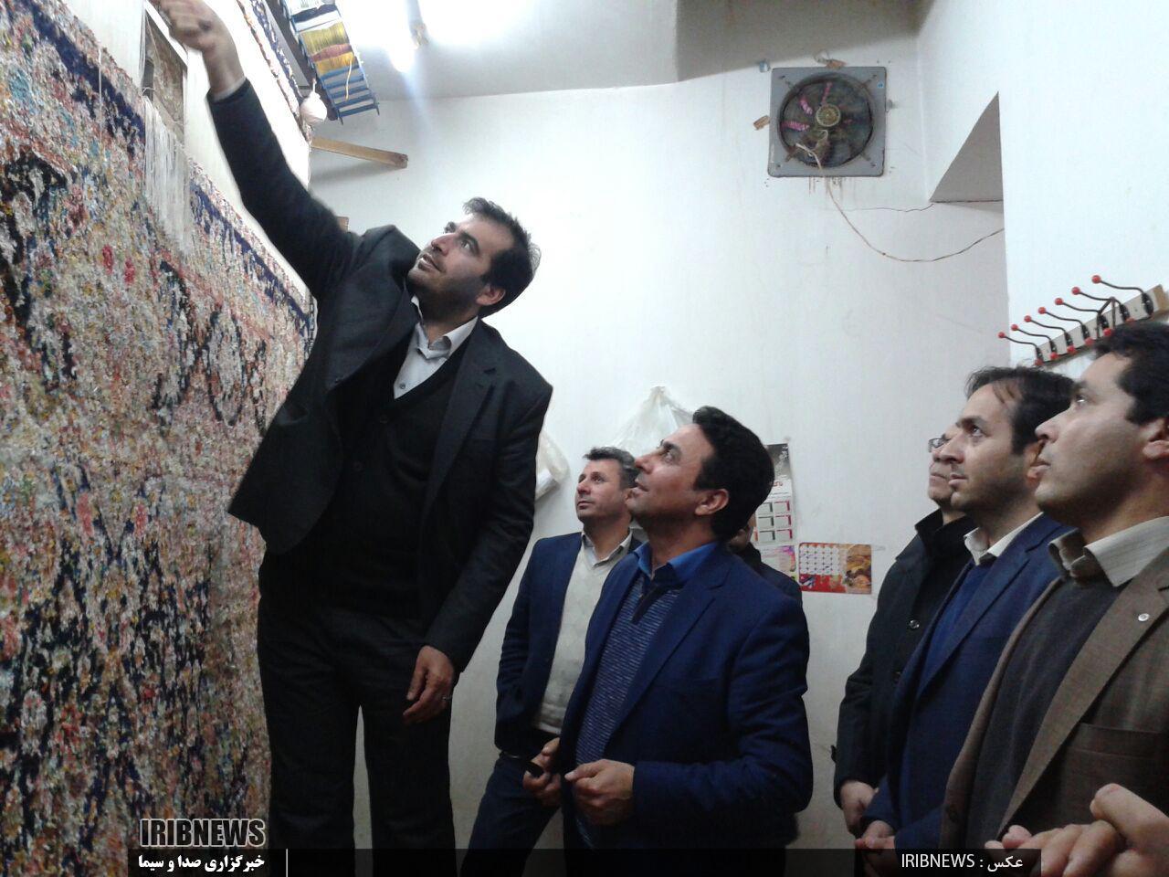 بافت فرش نفیس در پارس آباد