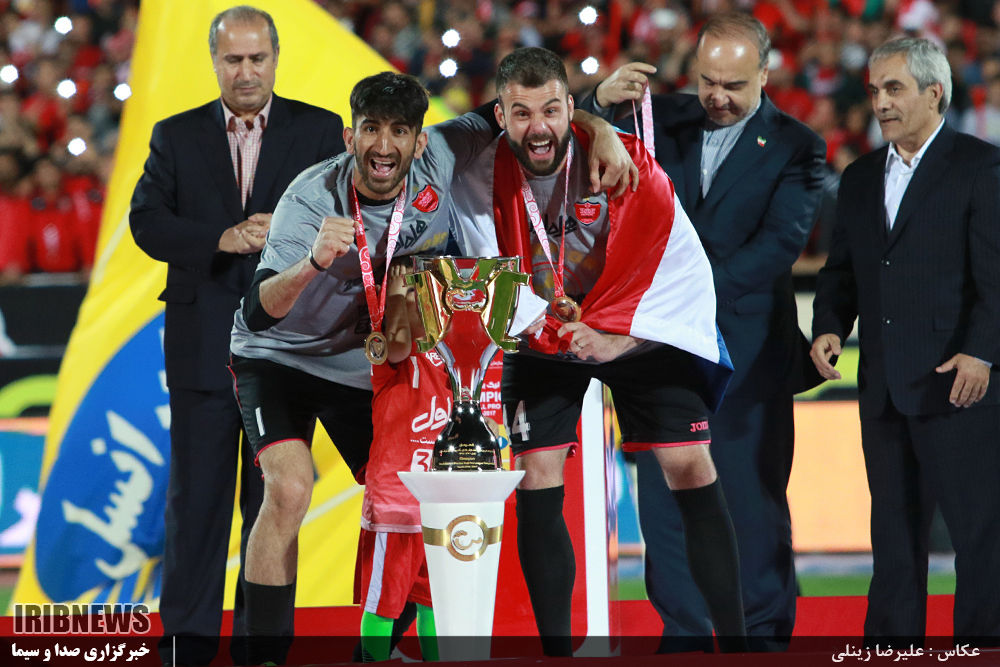 جشن قهرمانی پرسپولیس بر سر مزار هادی نوروزی برگزار می‌شود