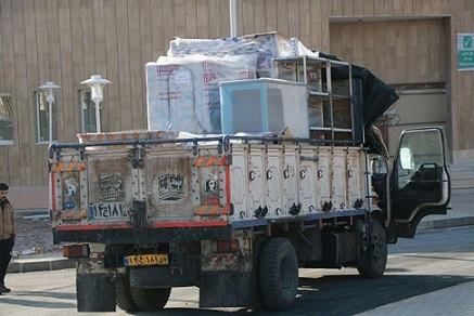 ورود تجهیزات پزشکی بیمارستان شهید جلیل یاسوج