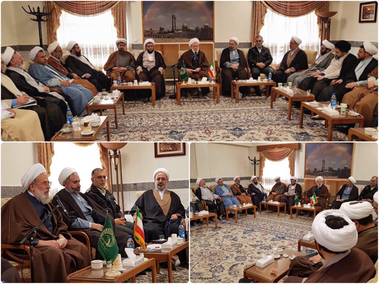 رفتار نیروی انتظامی در مواجهه با فتنه اخیر قابل تحسین بود رفتار نیروی انتظامی در مواجهه با فتنه اخیر قابل تحسین بود