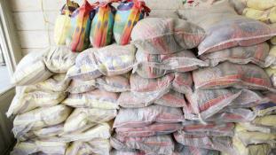 کشف یک محموله برنج خارجی قاچاق