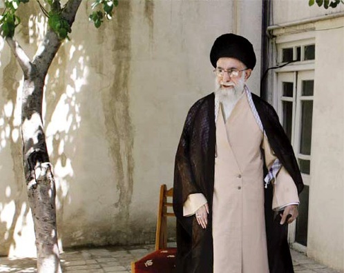 «همسرم نعمت بزرگی است؛ خدا را شکر میکنم» «همسرم نعمت بزرگی است؛ خدا را شکر میکنم»