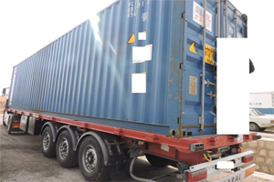 توقیف کامیون با محموله لوازم یدکی در خورو بیابانک توقیف کامیون با محموله لوازم یدکی در خورو بیابانک