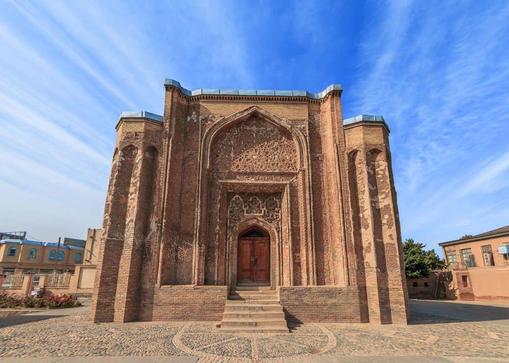 پایتخت تاریخ و تمدن ایران‌ میزبان گردشگران