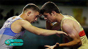 پیروزی نماینده قم در نخستین گام لیگ کشتی فرنگی