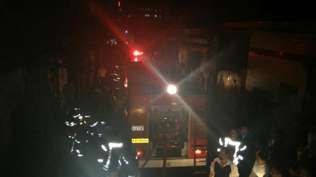 آتش سوزی یک خانه آتش سوزی یک خانه