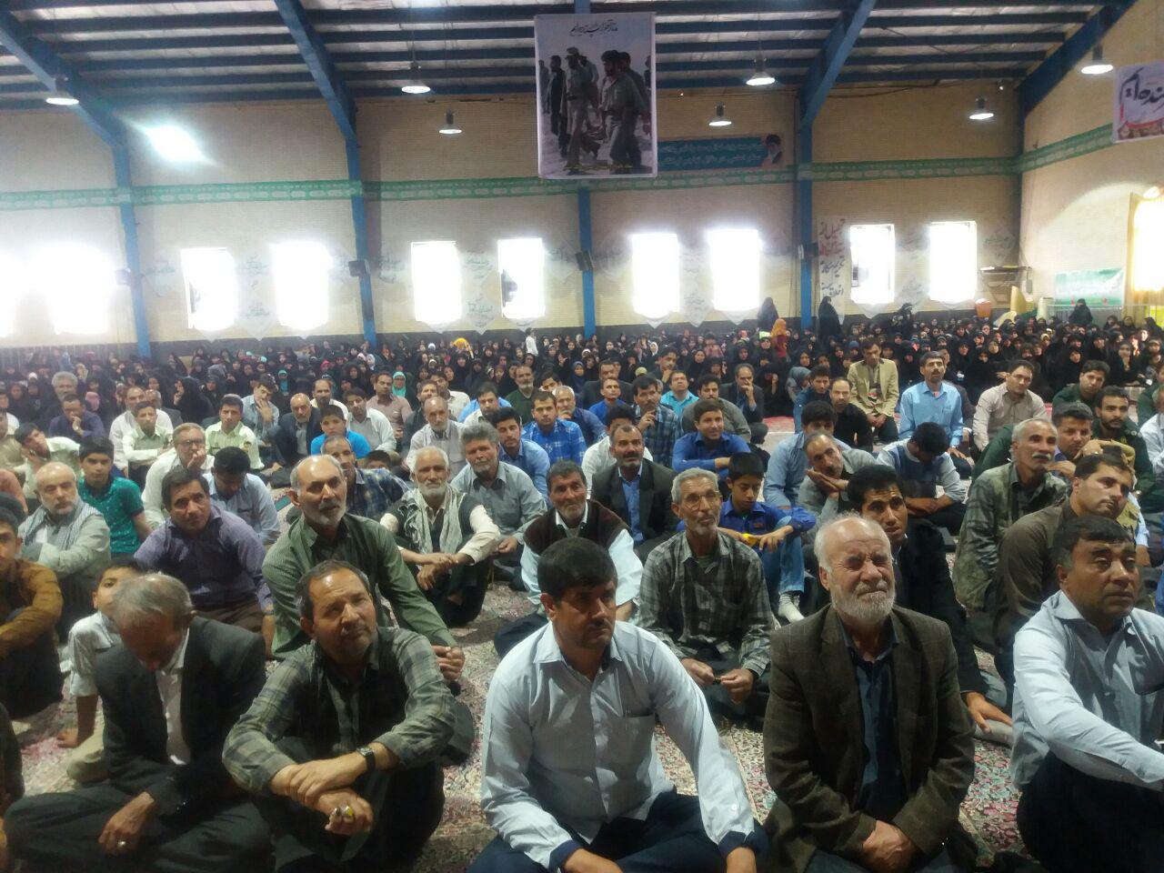 یادواره 8شهید فرهنگی ودانشجوی رابر و شهدای هسته ای یادواره 8شهید فرهنگی ودانشجوی رابر و شهدای هسته ای